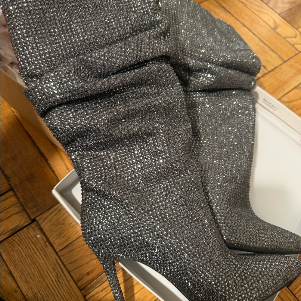 Jessica Simpson Glittering Silver Heeled Boots - Picture 4 of 8